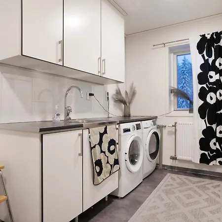 Luxury Lakeside By Lapland Host Villa