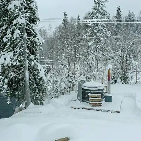 Luxury Lakeside By Lapland Host