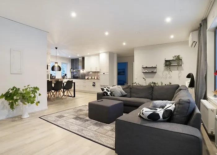 Luxury Lakeside By Lapland Host *