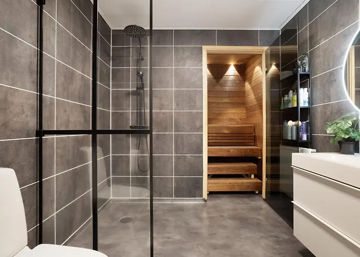 Luxury Lakeside By Lapland Host