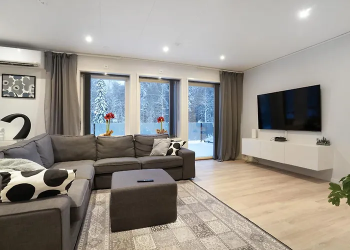 Luxury Lakeside By Lapland Host Villa